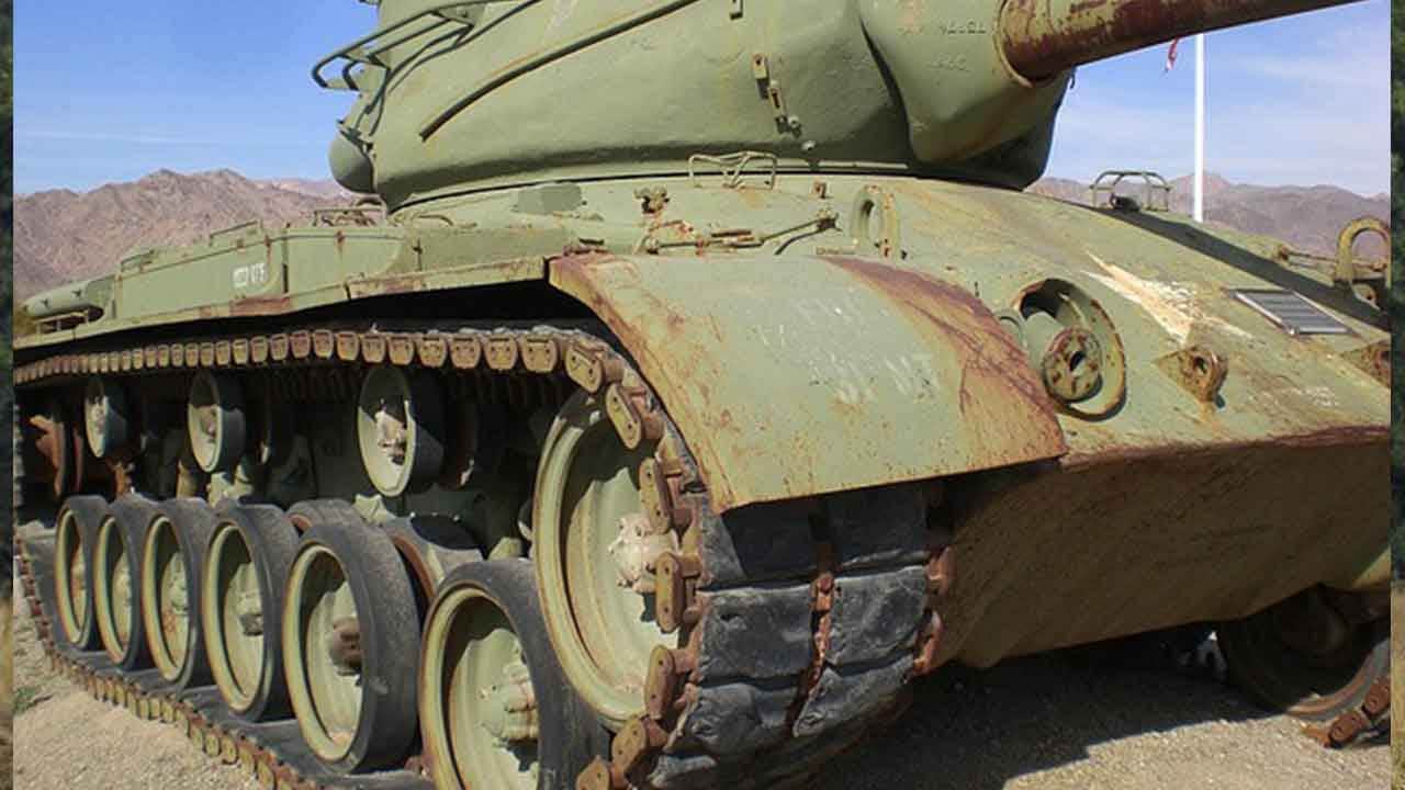 Foto - Savaş tankları bir bir denize döküldü: 100 tanesi suları boyladı