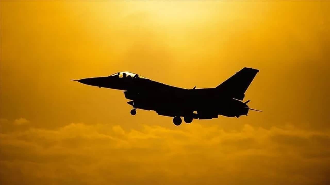 Foto - Savaş uçakları Türkiye'nin burnunun dibine gelecekti: Verdikleri sözü tutmadılar