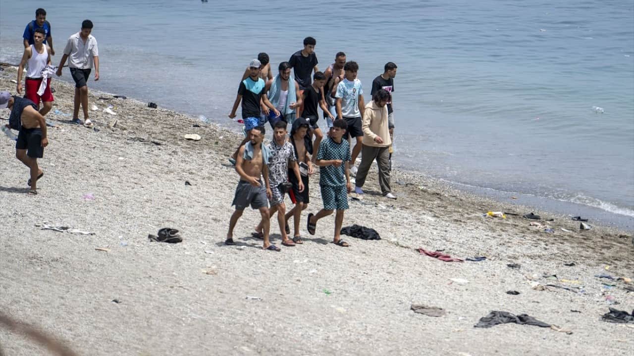 Foto - Sebte'ye geçenlerin tamamı Fas'a geri gitti Göç tersine döndü
