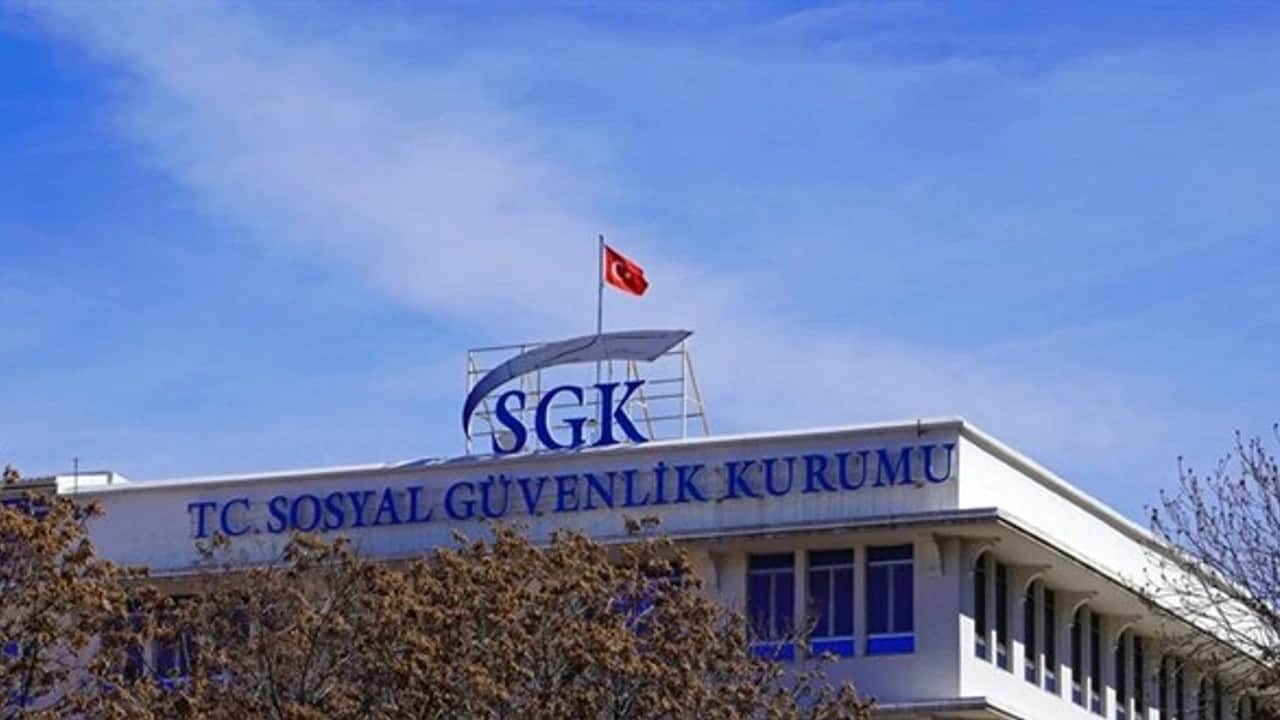 Foto - SGK'dan milyonlara kritik çağrı: 'Kaçırmayın' açıklaması yapıldı