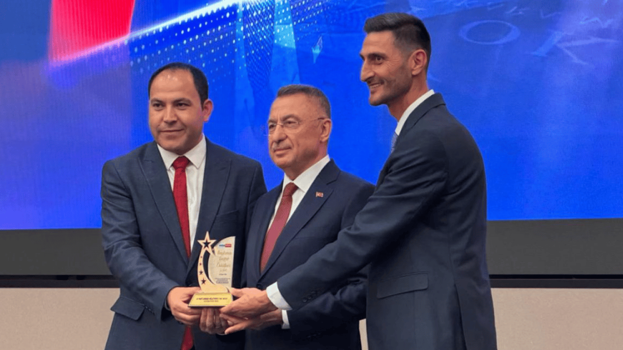Foto - Siyaset ve sanat dünyası Başkent’te buluştu! Değer Ödülleri sahiplerini buldu