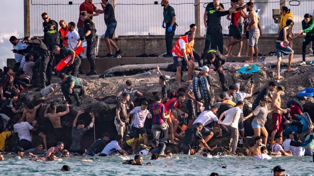 Foto - Siyonist İsrail’in kuyruk acısı dinmiyor Sebte’ye göç girişimi çağrısı
