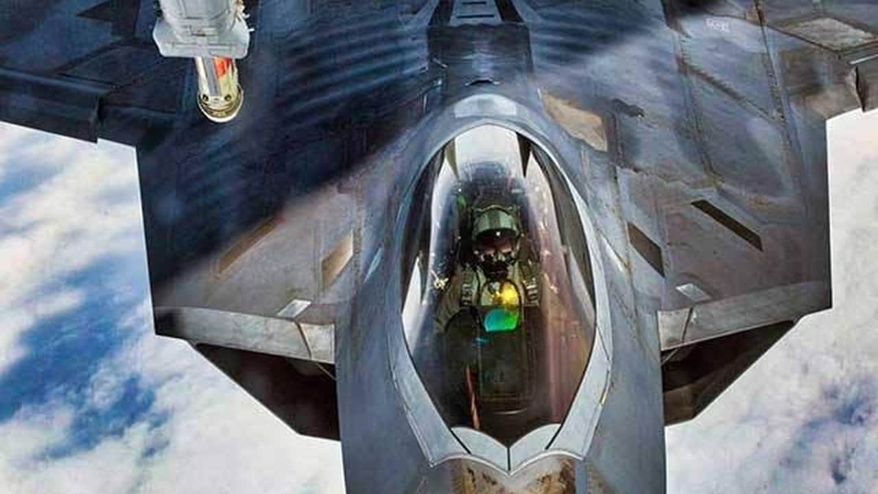 Foto - Son model F-35’lerin görüntüsü "Bu ne iş böyle" dedirtti! Tamamen pas tuttular