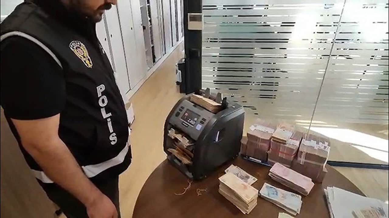 Foto - Soruşturmada çok konuşulacak yeni bulgulara ulaşıldı! Alihan Kuriş suç örgütünde FETÖ izi