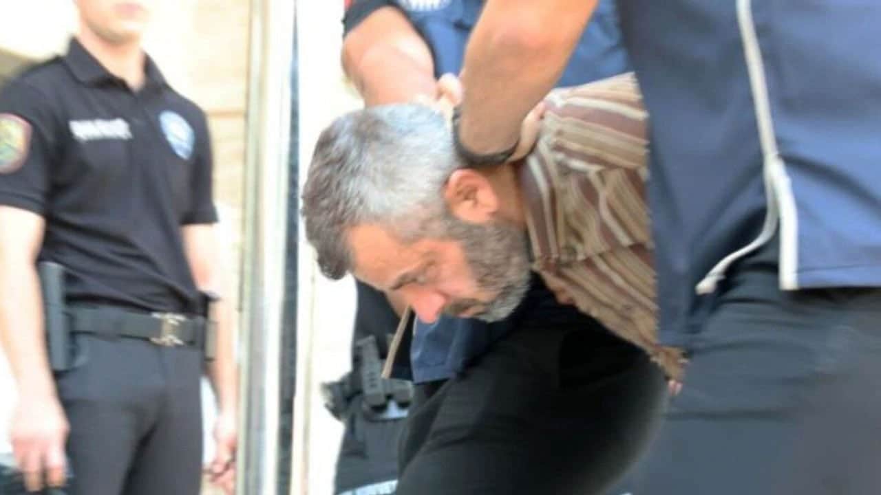 Foto - Suikastçı terörist yer gösterdi! Gömülen silahların izi sürülüyor