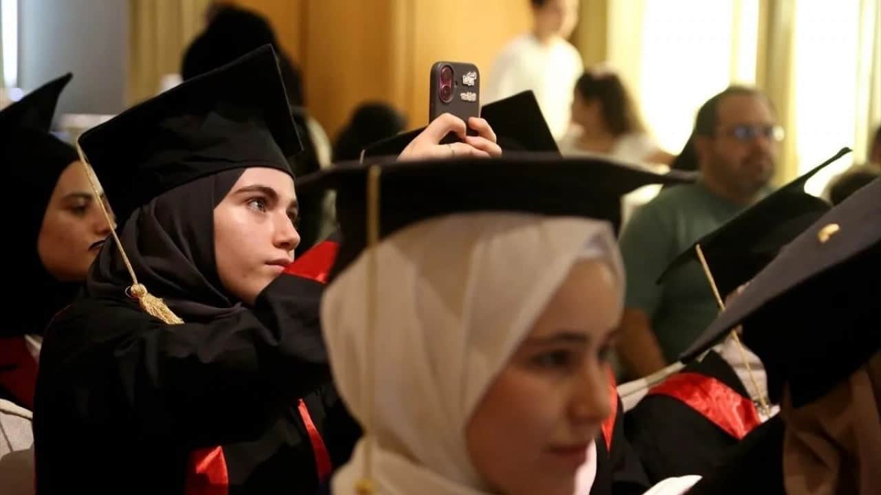Foto - Suriye’de MEB lise sınavları mezuniyet töreni Türkiye ve Türkçe olması gereken yerde