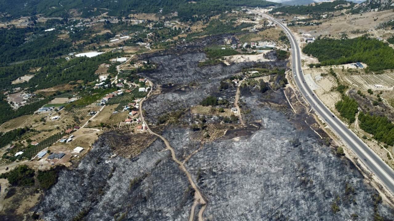 Foto - Tanık olanlar 'Evimiz bir anda cehenneme döndü' diyorlardı... Bölge havadan görüntülendi!