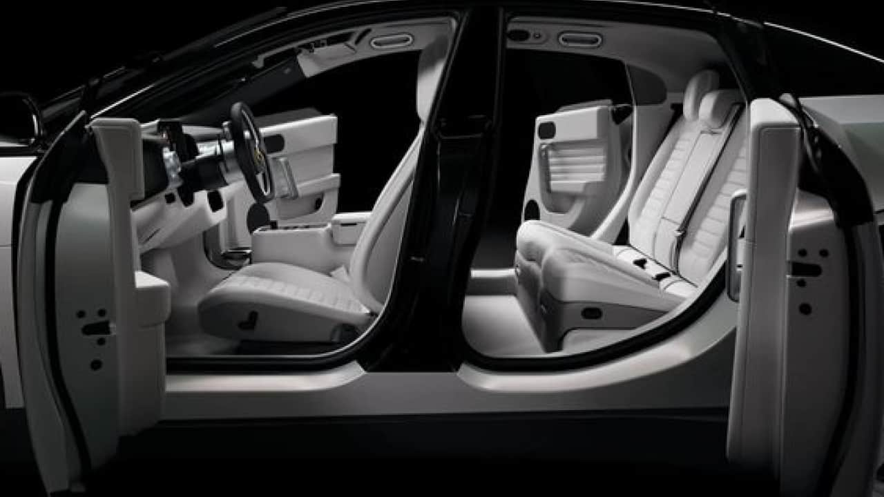 Foto - Tartışmalı araç müzayedede ezber bozdu: İlk elektrikli Ferrari'ye servet ödediler!