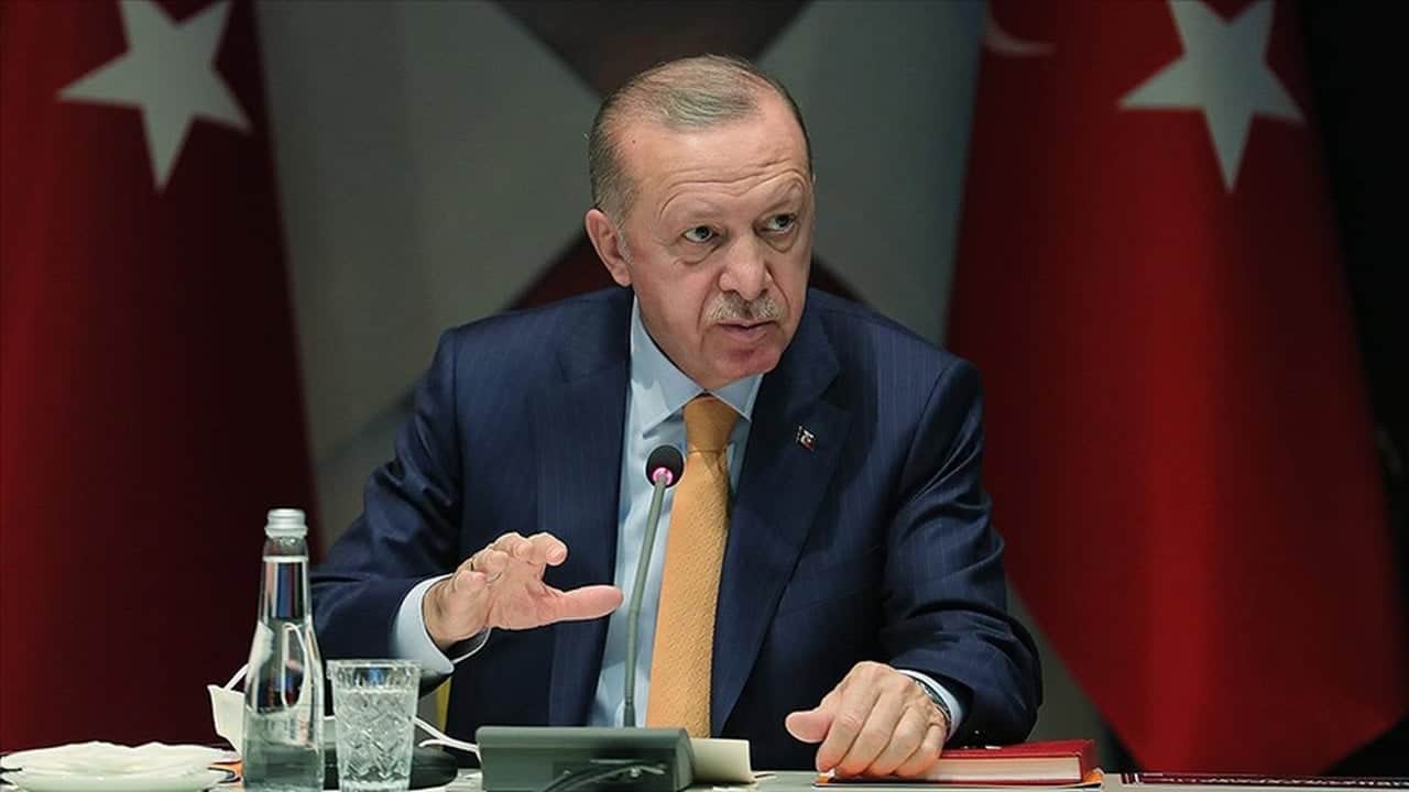 Foto - Tayyip Erdoğan’dan, kurmaylarına son dönemin en sert talimatı! Parti teşkilatı, Meclis ve kabine de nasibini aldı