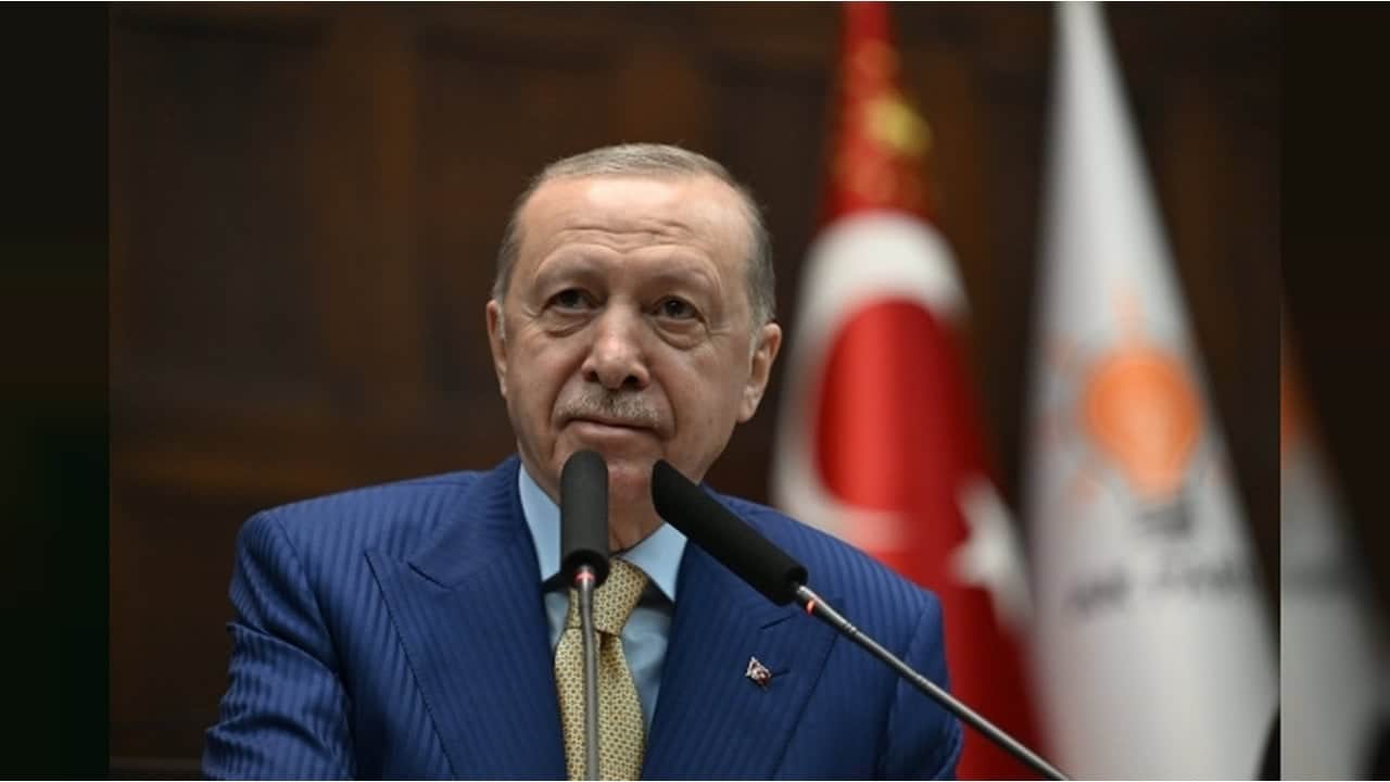 Foto - Tayyip Erdoğan’dan, kurmaylarına son dönemin en sert talimatı! Parti teşkilatı, Meclis ve kabine de nasibini aldı