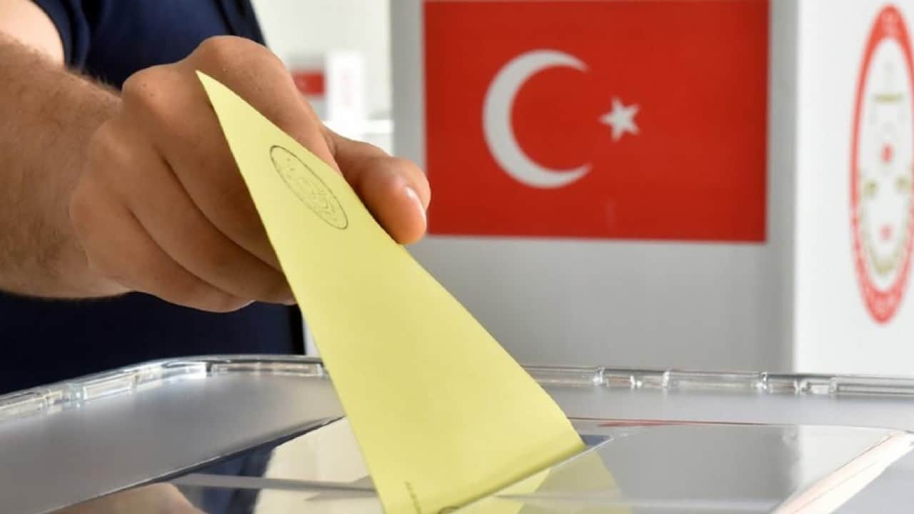 Foto - Taze taze bir seçim anketinin sonucu daha kamuoyuna açıklandı: CHP ile AK Parti'nin oy farkı şok etkisi yaptı