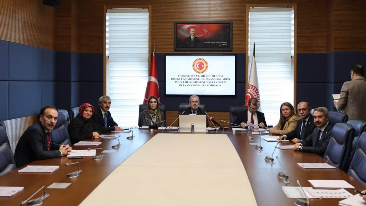 Foto - TBMM’ye başvuru yapıldı: ‘İstanbul kışlık, Ankara yazlık başkent olsun’