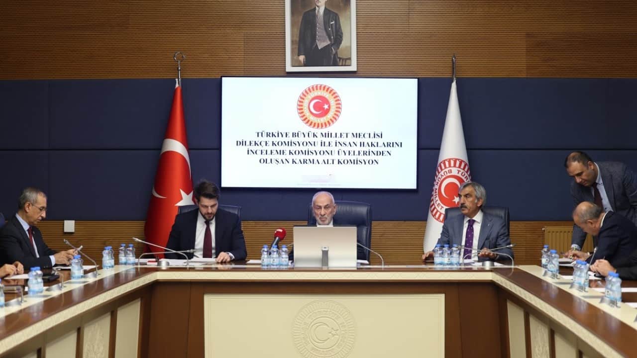 Foto - TBMM’ye başvuru yapıldı: ‘İstanbul kışlık, Ankara yazlık başkent olsun’