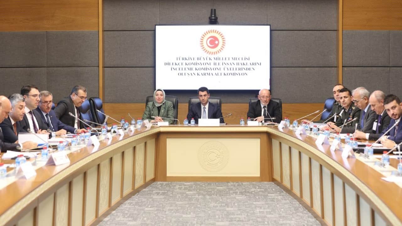 Foto - TBMM’ye başvuru yapıldı: ‘İstanbul kışlık, Ankara yazlık başkent olsun’