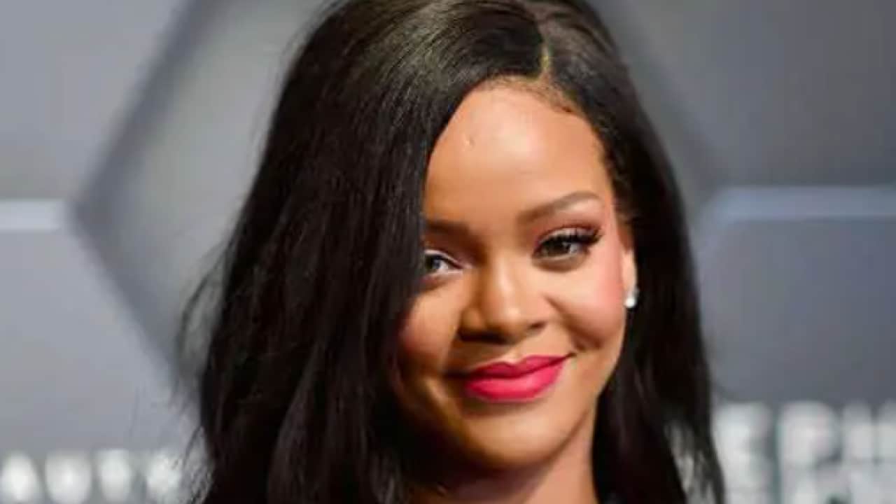 Foto - Tek harf değiştirmek yetmedi: Rihanna Türkiye'de açtığı davayı kazandı!