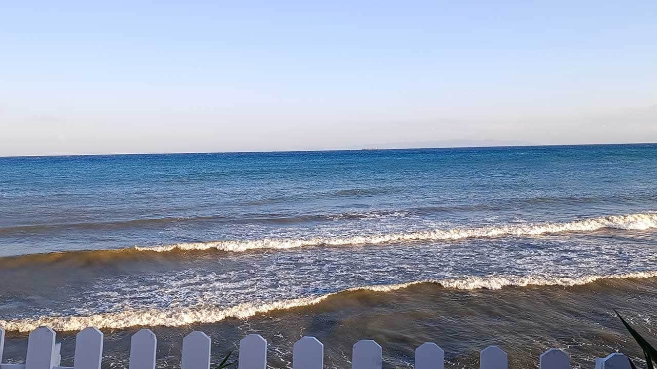 Foto - Tekirdağ'da poyraz fırtınası hayatı felç etti! Ağaçlar devrildi, sahil kesimi teyakkuza geçti!