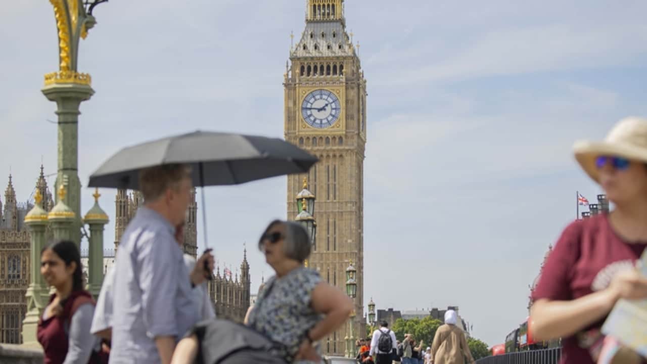 Foto - Termometreler 38,1’i gösterdi İngiltere tutuştu Londra alev alev yanıyor