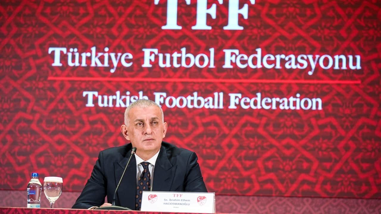Foto - TFF Başkanı Hacıosmanoğlu'ndan olay Türkiye sözleri: Romanya'yı yenemiyorsak Dünya Kupası'na gitmeyelim
