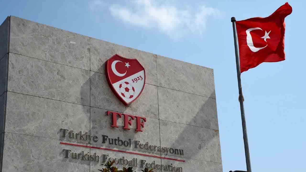 Foto - TFF, Dünya Kupası’nı örnek aldı: Yeni sezonda hakemlere ezber bozan talimat