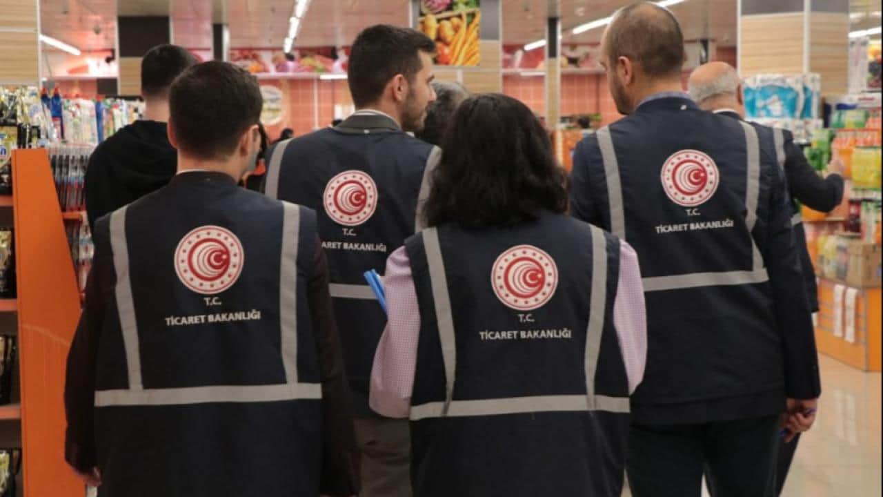 Foto - Ticaret Bakanlığı 282 bin 153 firmayı denetledi! 1 milyar 874 milyon lira ceza kesti