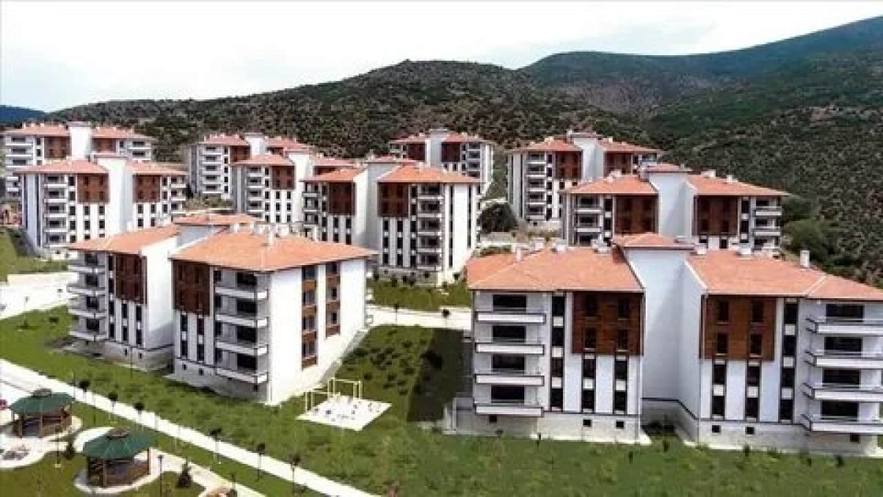 Foto - TOKİ'de heyecan dorukta: Gençler ve çocuklu aileler ev sahibi oldu!