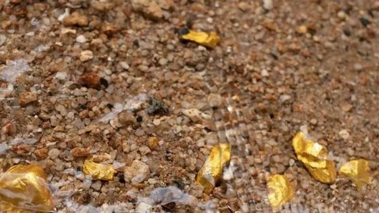 Foto - Toprağın altı değil, dereler altın saçıyor: Günde 20 gram altın bulmaya başladılar