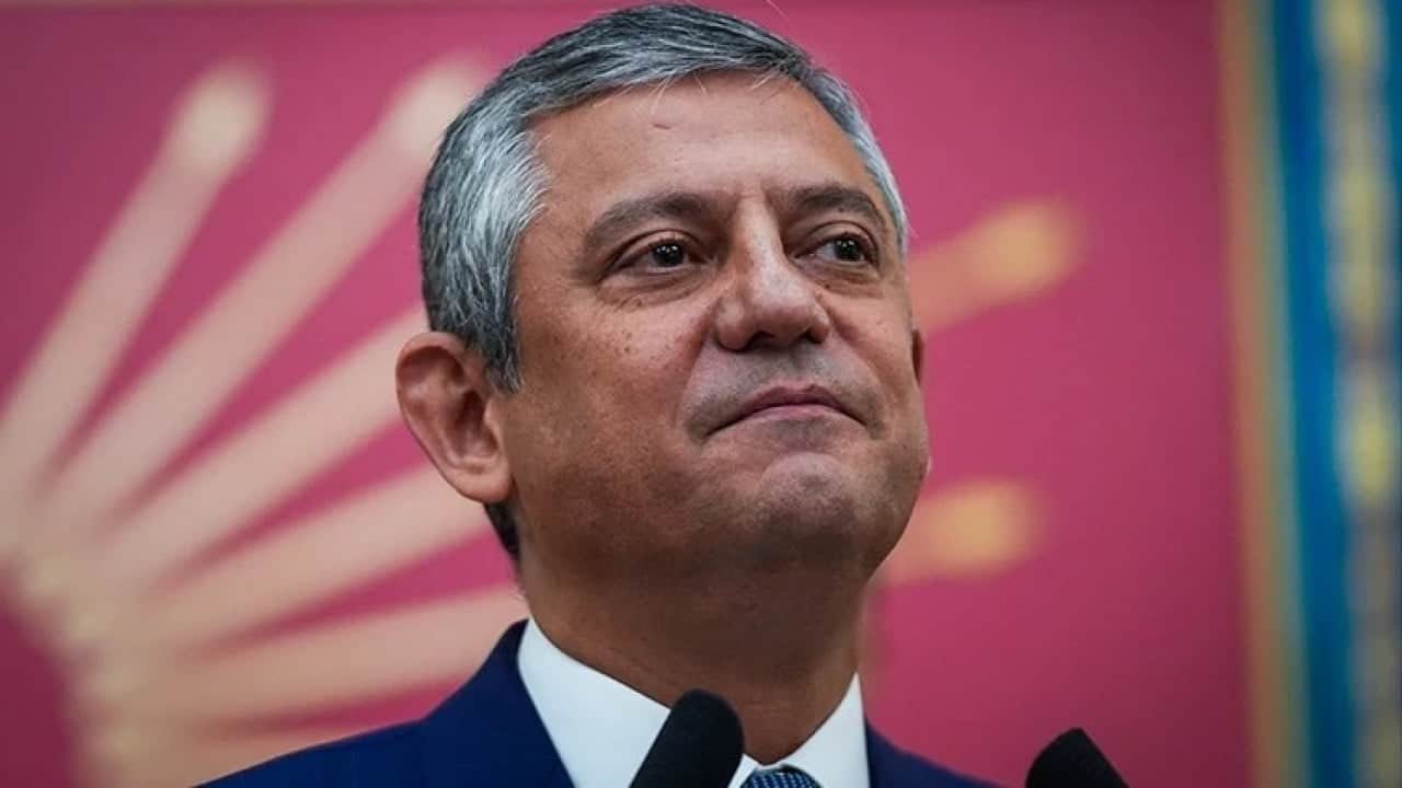 Foto - Topu böyle taca atıyorlar: Diğer cemaatlere niye operasyon yapılmıyor
