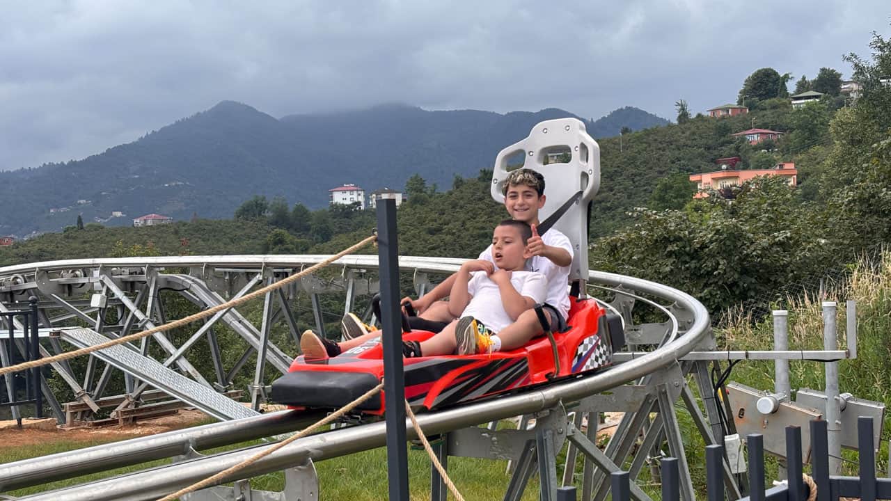 Foto - Trabzon’da daha ilk günden akın ettiler! Metrelerce kuyruk oluşuyor