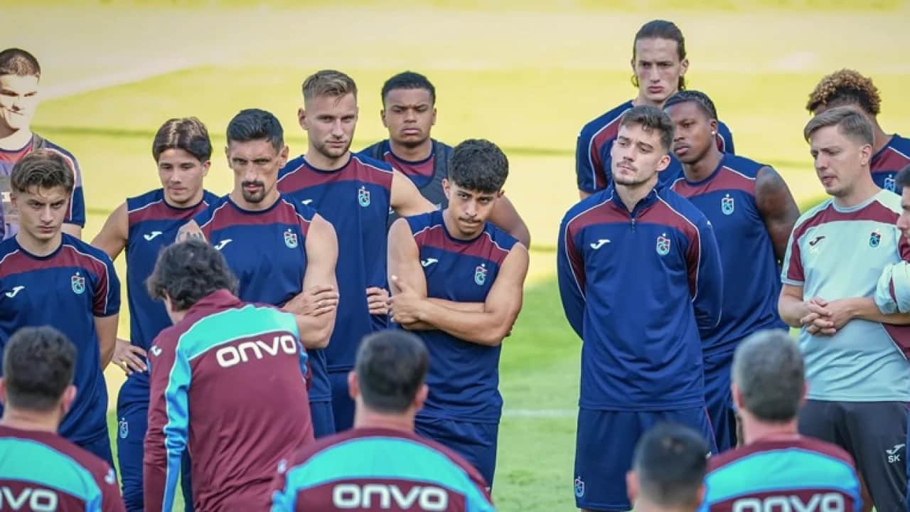 Trabzonspor'un deneyimli kalecisi Onana'dan Fatih Tekke övgüsü: