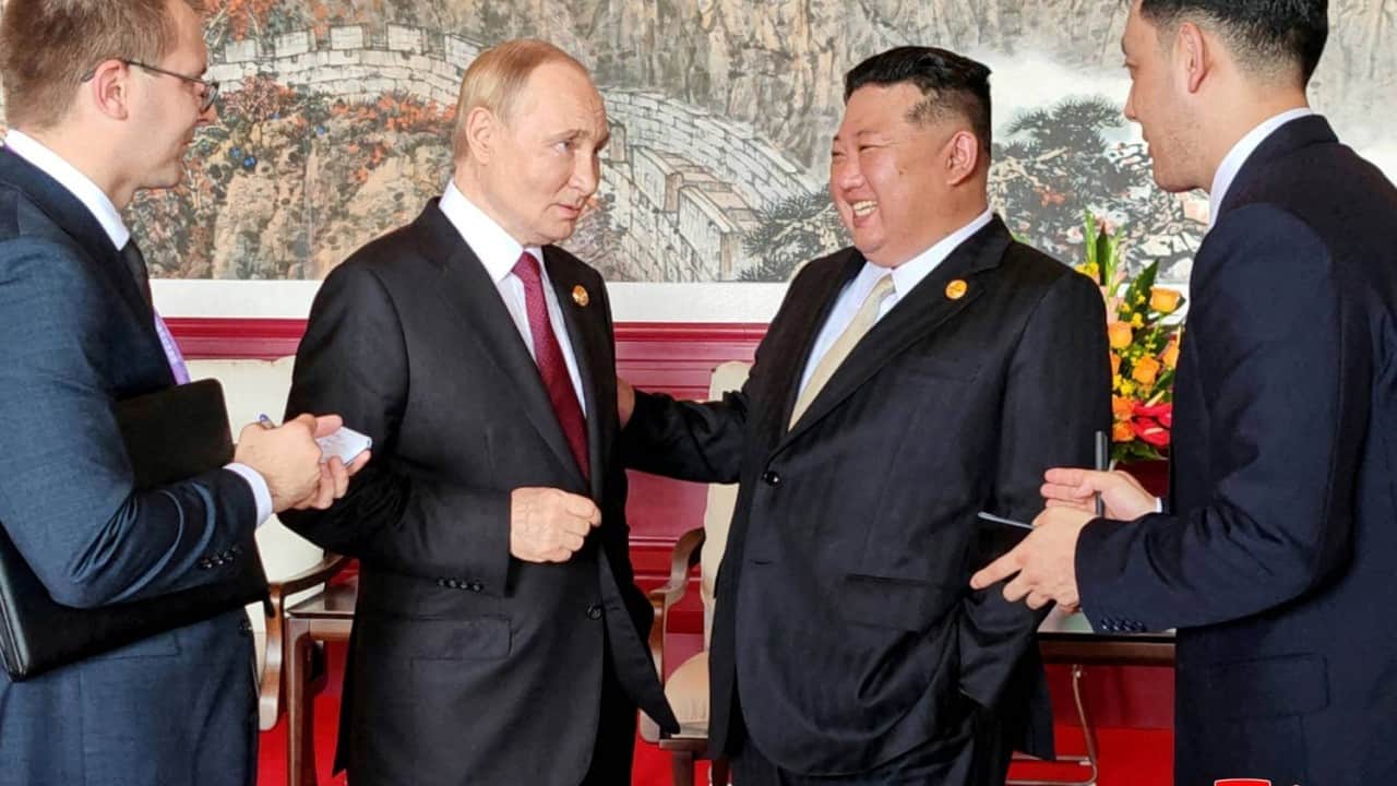 Foto - Trump, her fırsatta kur yapıyor ama… Kim’in gönlü Putin’de