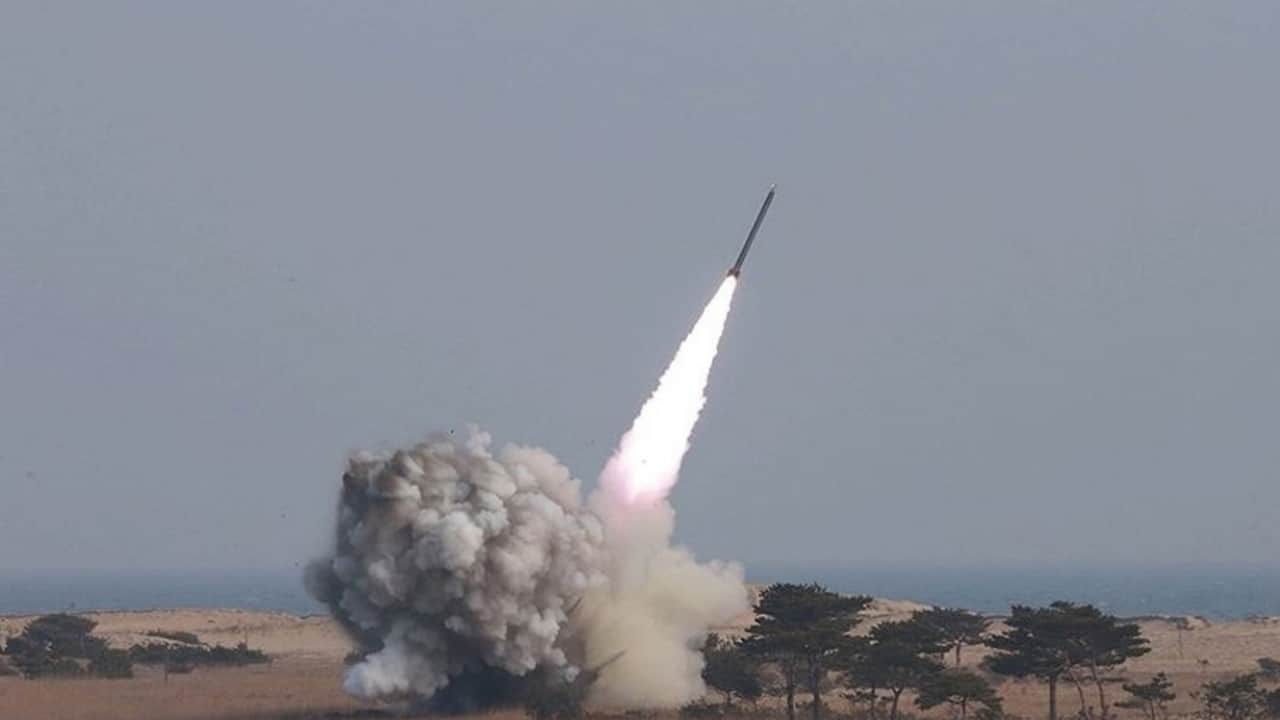 Foto - Trump’ın ziyareti kıvılcımı ateşledi! Füzeler ardı ardına fırlatıldı