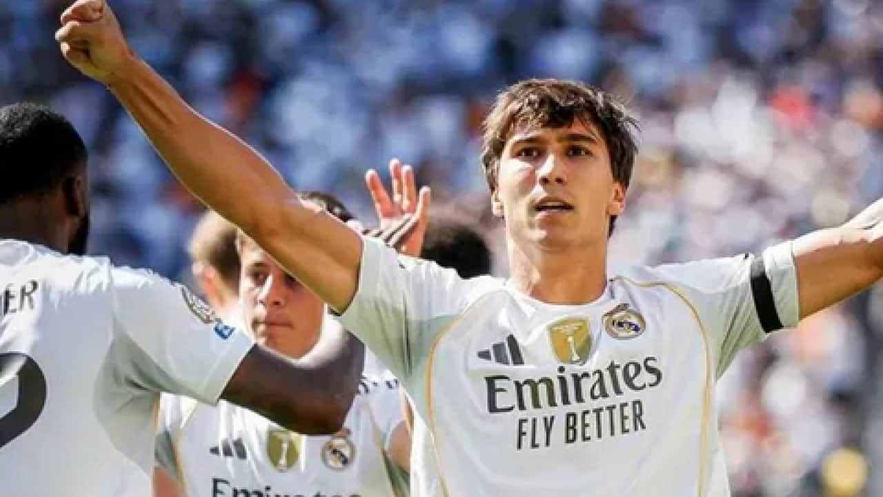 Foto - Tüm Fenerbahçeliler merak ediyordu O da olmadı yine... Tüm gözler Aziz Yıldırım yönetiminde...