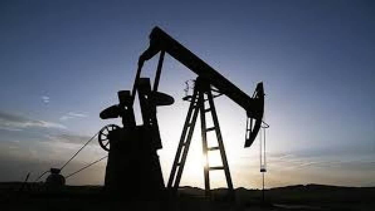 Foto - Tüm ilçe nefesini tuttu: Yine bir mercimek tarlasından petrol fışkırabilir