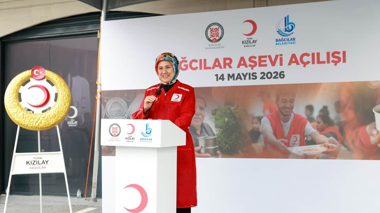 Foto - Türk Kızılay’dan İstanbul’a Dev Hizmet: Bağcılar Aşevi Açıldı