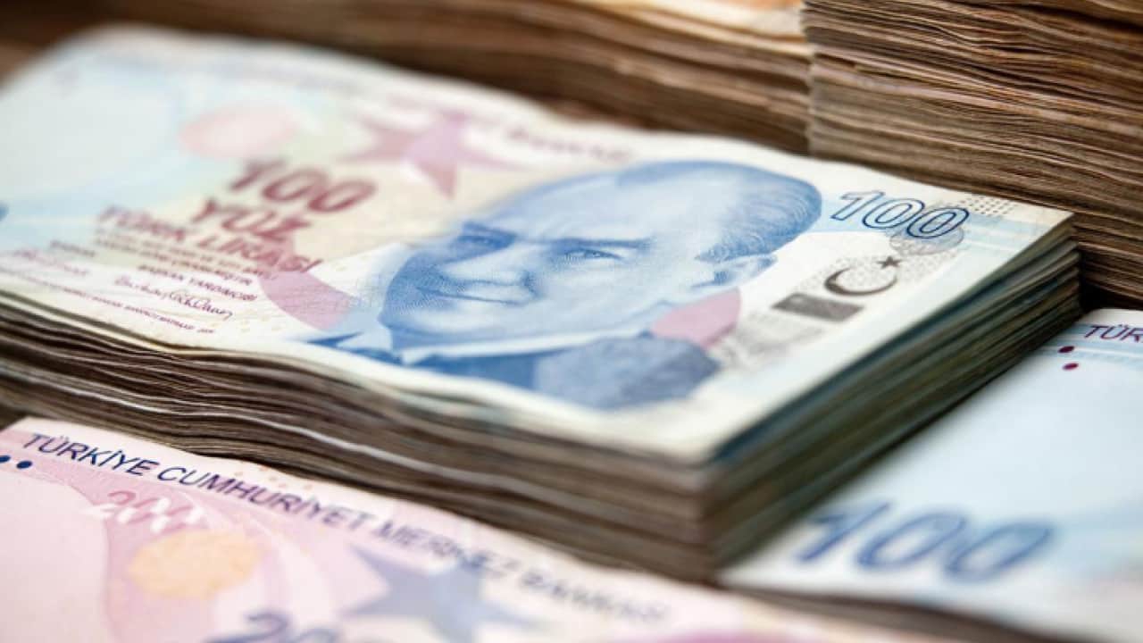Türk lirasıyla dış ticarette rekor ivme! Kriz tellallarının hevesi kursağında kaldı