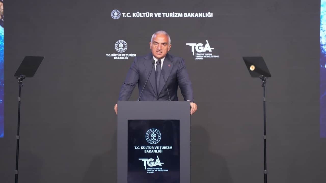 Foto - Türkiye turizmi küresel dalgalanmalara karşı bağışıklık kazandı: Turizm geliri ilk 6 ayda 25,7 milyar dolar oldu