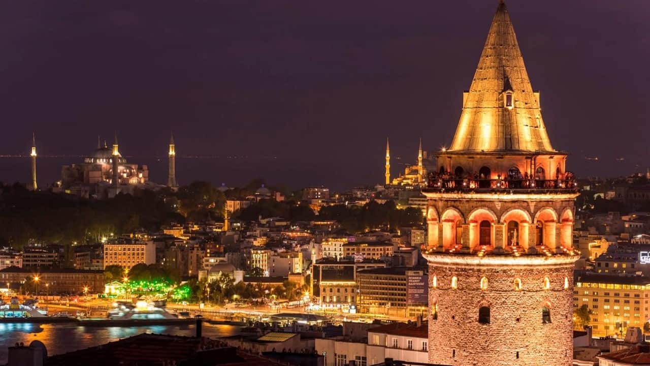 Foto - Türkiye turizmi küresel dalgalanmalara karşı bağışıklık kazandı: Turizm geliri ilk 6 ayda 25,7 milyar dolar oldu