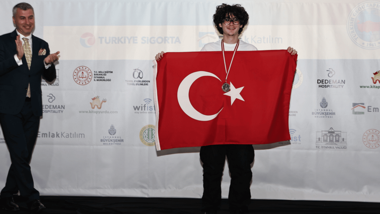 Foto - Türkiye'den tarihi başarı: 4 öğrencinin 4'ü de gümüş madalya kazandı