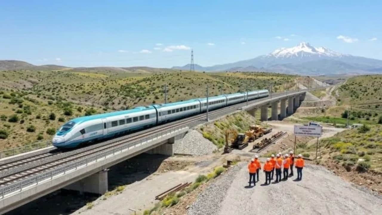 Foto - Türkiye'ye müjde gibi müjde: 7 saatlik yol 1 saat 45 dakikaya düşecek