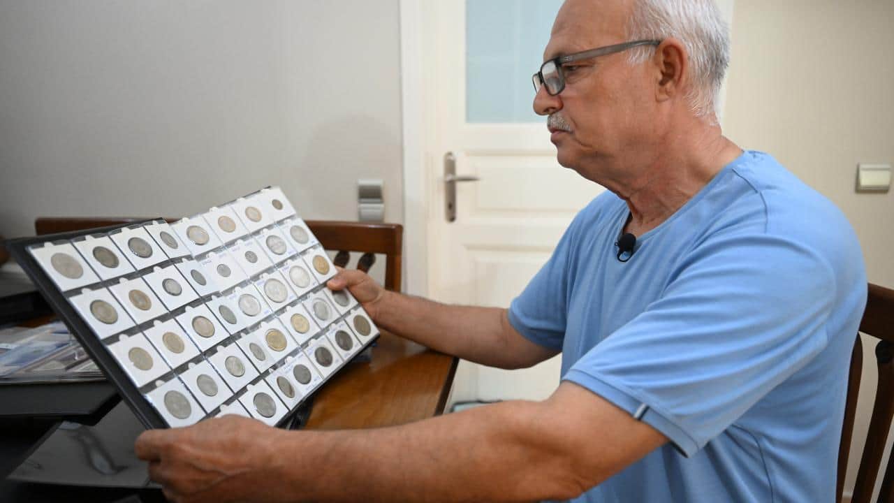 Foto - Tutku koleksiyona dönüştü! 163 ülkenin parasını biriktirdi