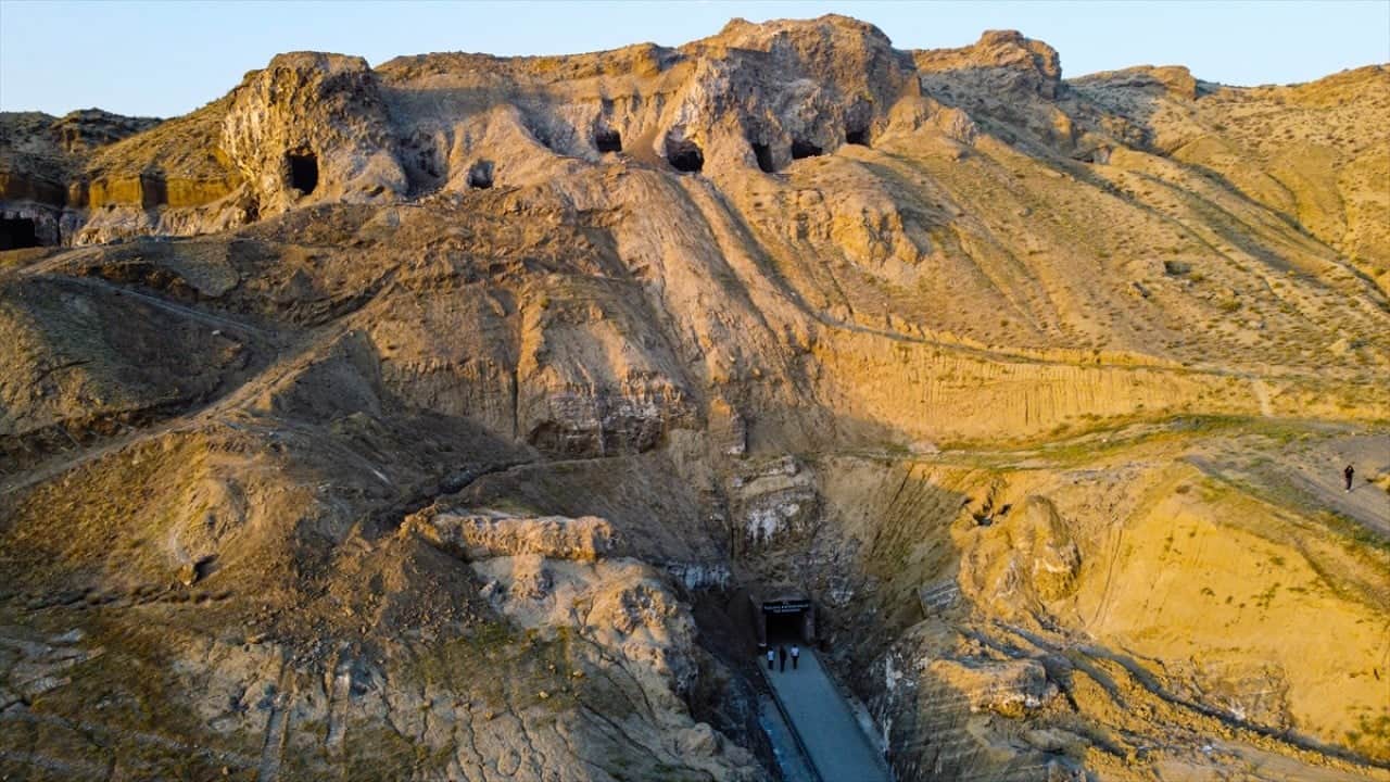 Foto - Tuz mağarası solunuma iyi geliyor 700 bin kişi nefes alıp verdi