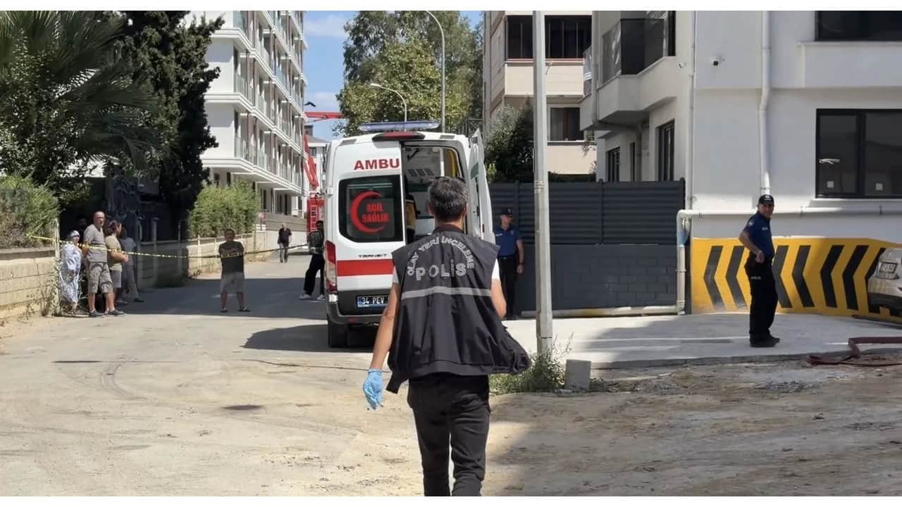 Foto - Tuzla’da apartman görevlisi can verdi, tartışma başladı! Personel diye her iş yaptırılamaz