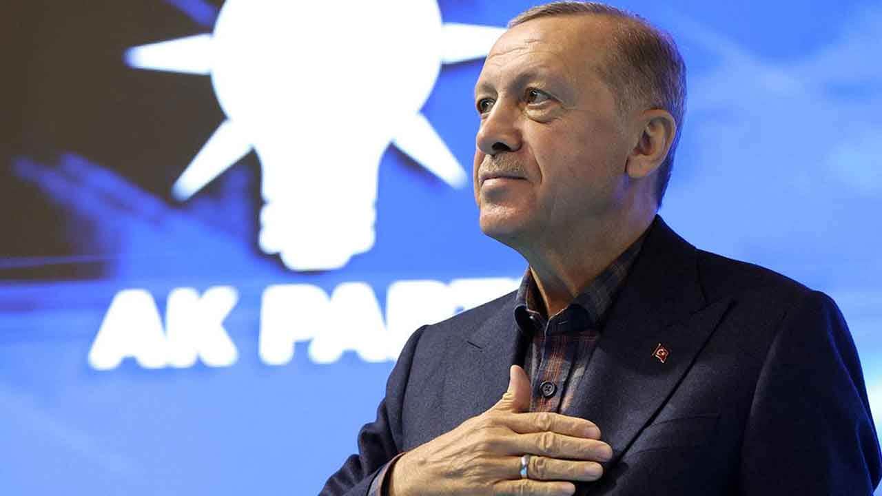Foto - Üç şehrin ismini vererek duyurdu: AK Parti'ye katılabilirler, İstanbul'dan bir ilçe de geçebilir
