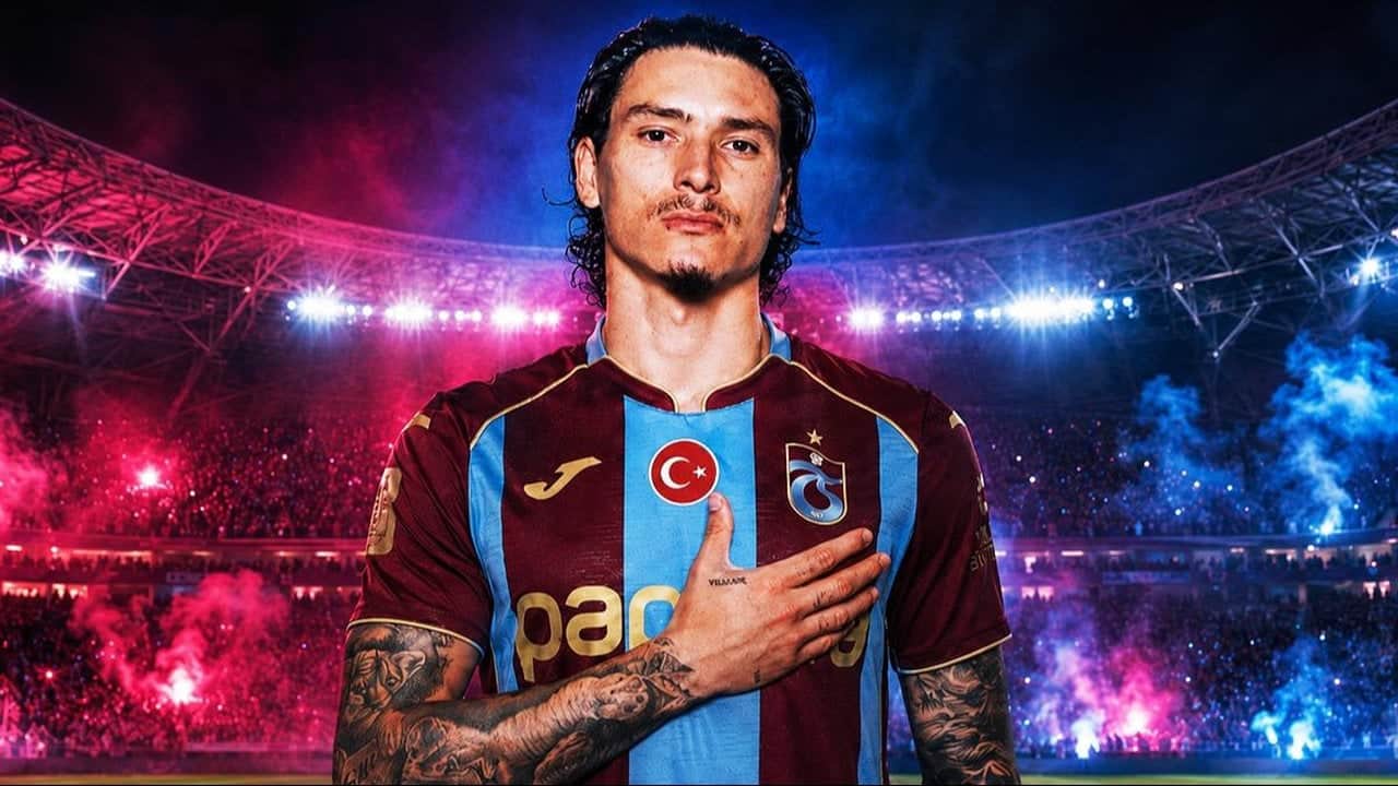 Foto - Uçak kalktı geliyor! Trabzonspor bir yıldız golcüyü daha getiriyor