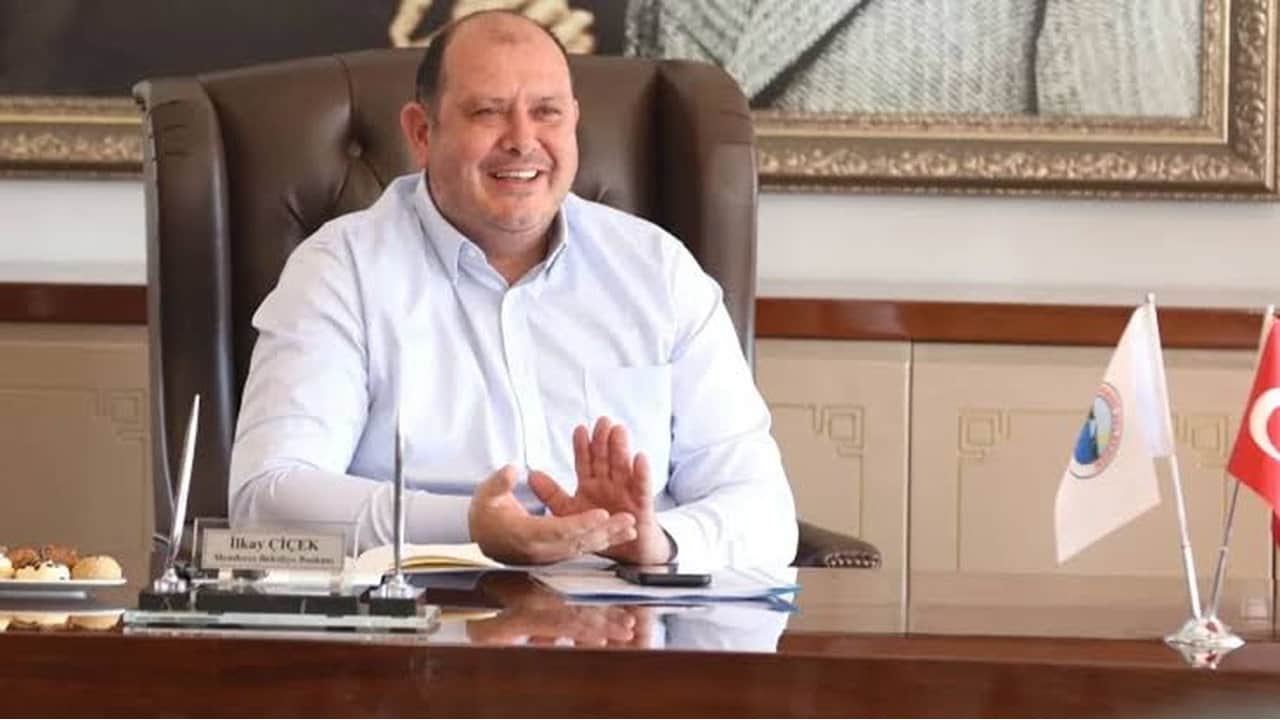 Foto - Uçkur skandalı ifşa olmuştu! Metresiyle müstehcen mesajları ortaya çıkan CHP’li İlkay Çiçek’ten flaş karar