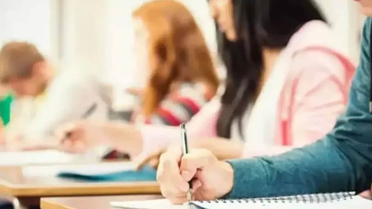 Foto - Ücret artışı yüzde 25'i geçmeyecek YÖK’ten vakıf üniversitelerine uyarı