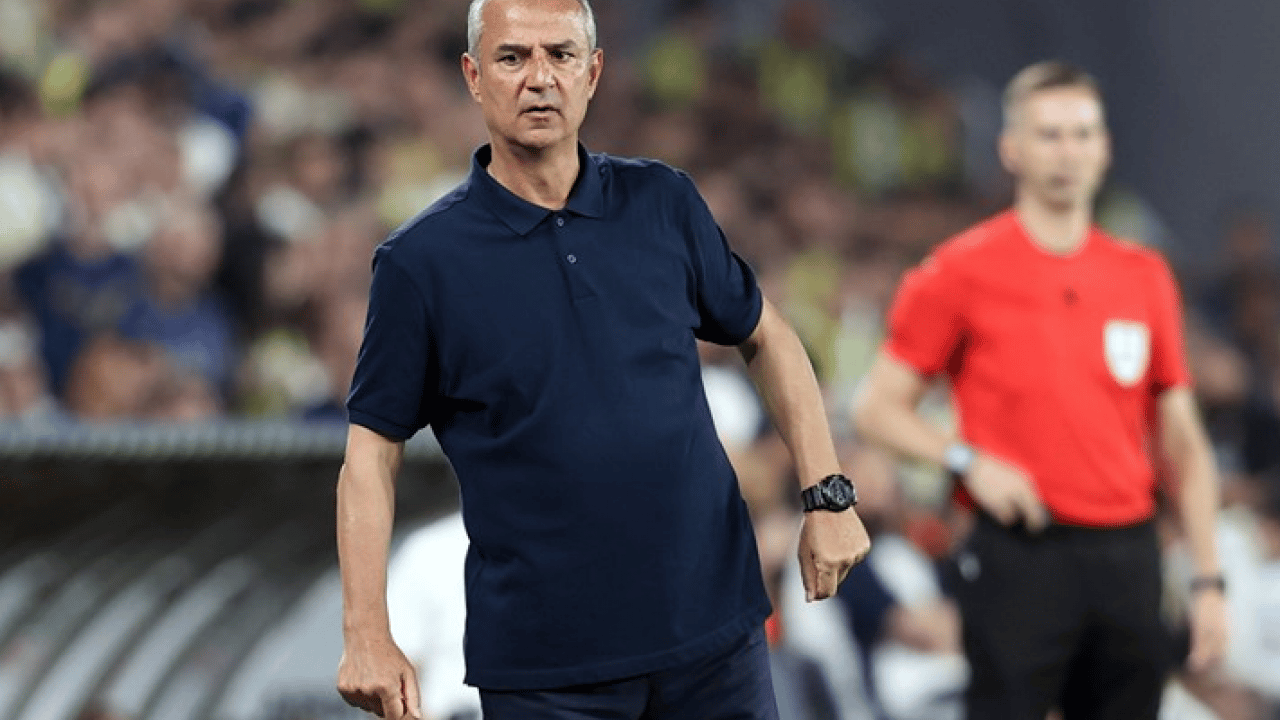 Foto - UEFA listesindeki değişiklikler soru işaretlerini beraberinde getiriyor Fenerbahçe'de...