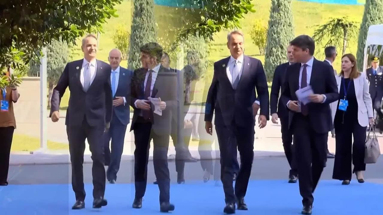 Foto - Ülke bu sözlerle çalkalanıyor: Türkiye'ye karşı harcadığımız milyarlar çöpe gitti! Hem İngiltere hem Fransa bizi sattı