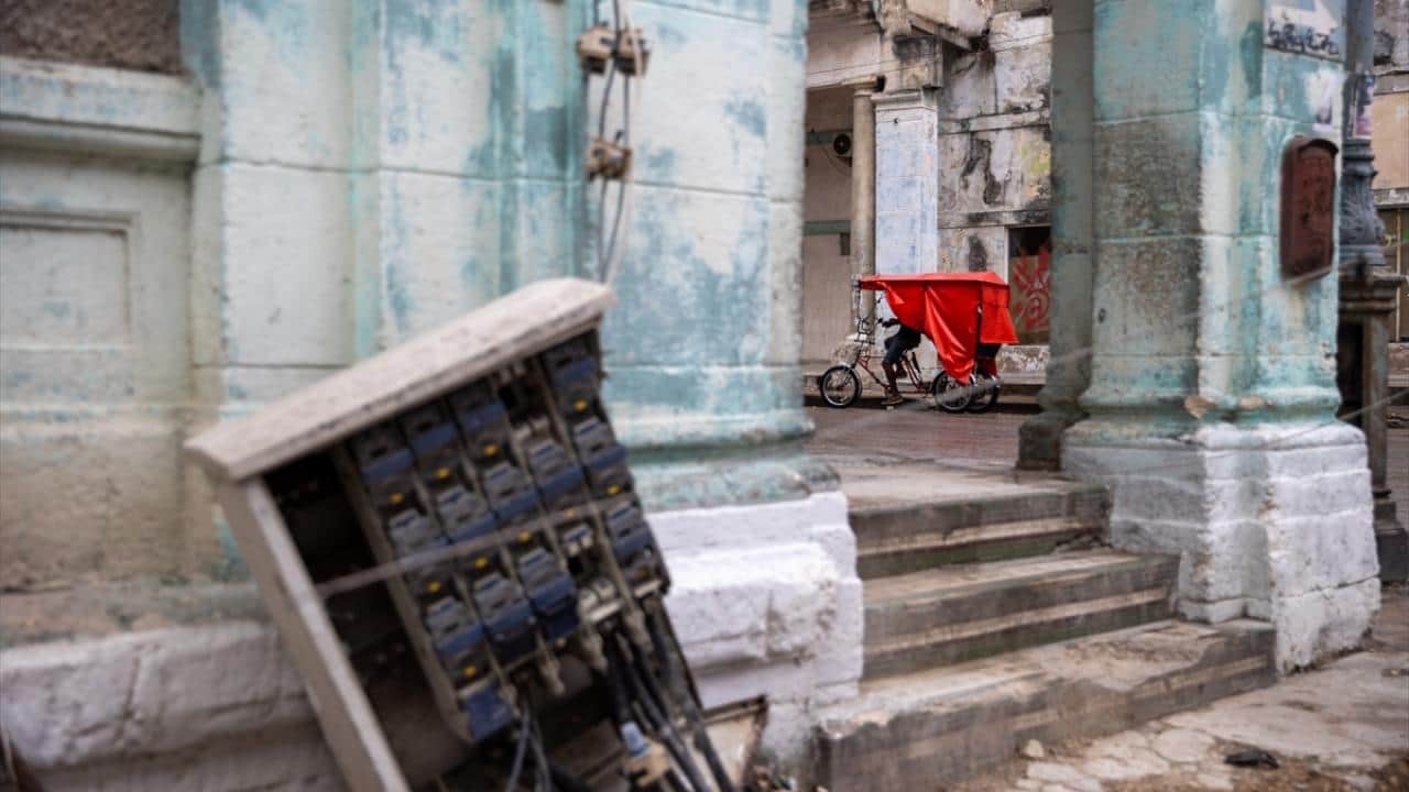 Foto - Ulusal Elektrik Sistemi devre dışı kaldı! Ülke karanlığa gömüldü