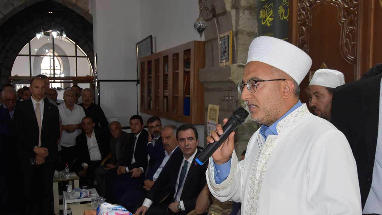 Foto - Ümmet bilinci husumeti bitirdi